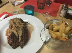 Shallots Hanger Steak& Fries